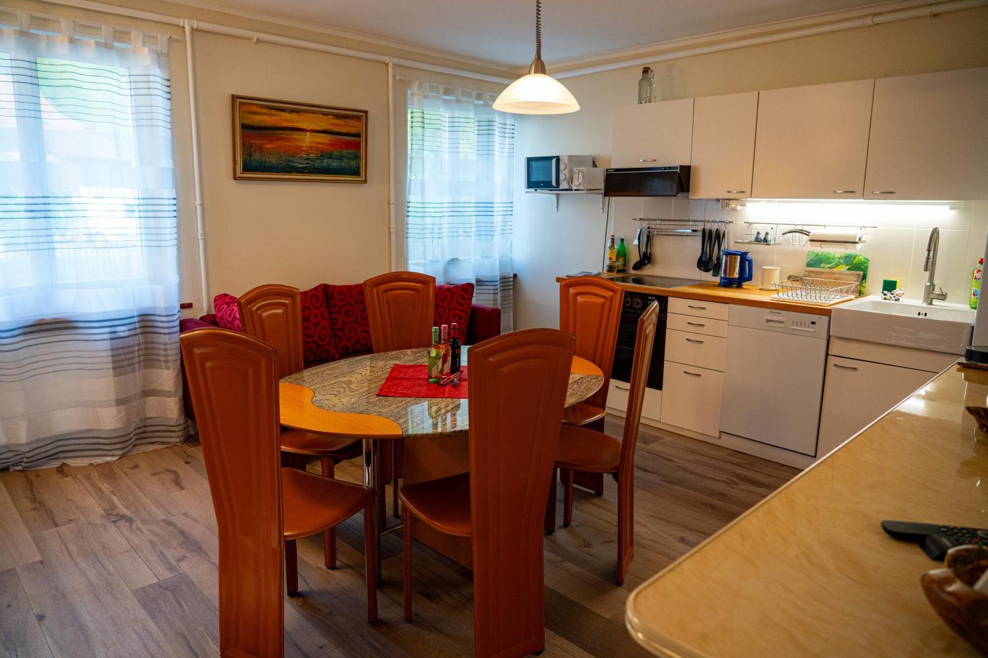 Gemuetliche Wohnung Mit Terasse Und Feuerstelle Lengnau Εξωτερικό φωτογραφία