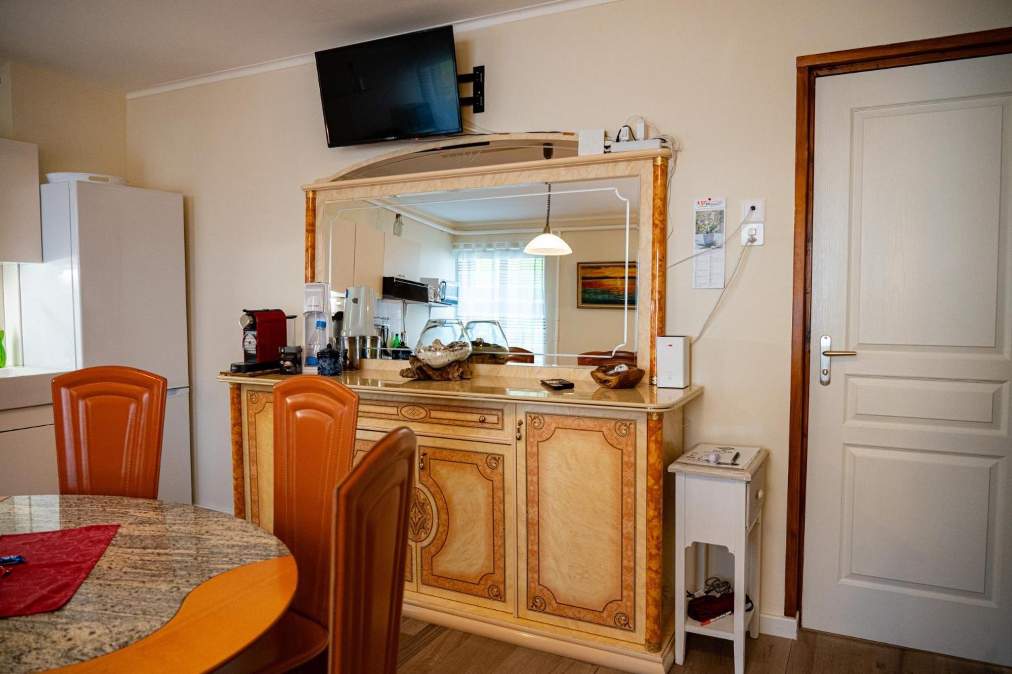 Gemuetliche Wohnung Mit Terasse Und Feuerstelle Lengnau Εξωτερικό φωτογραφία