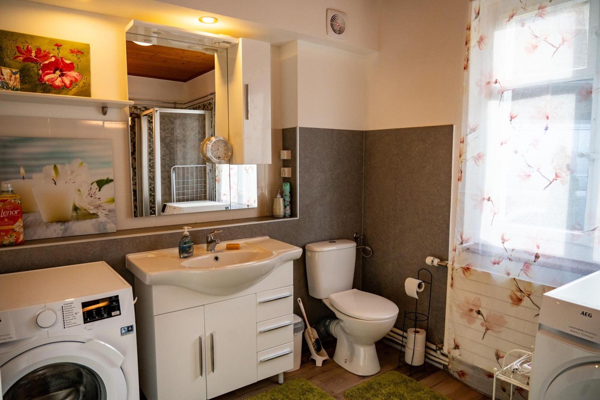Gemuetliche Wohnung Mit Terasse Und Feuerstelle Lengnau Εξωτερικό φωτογραφία