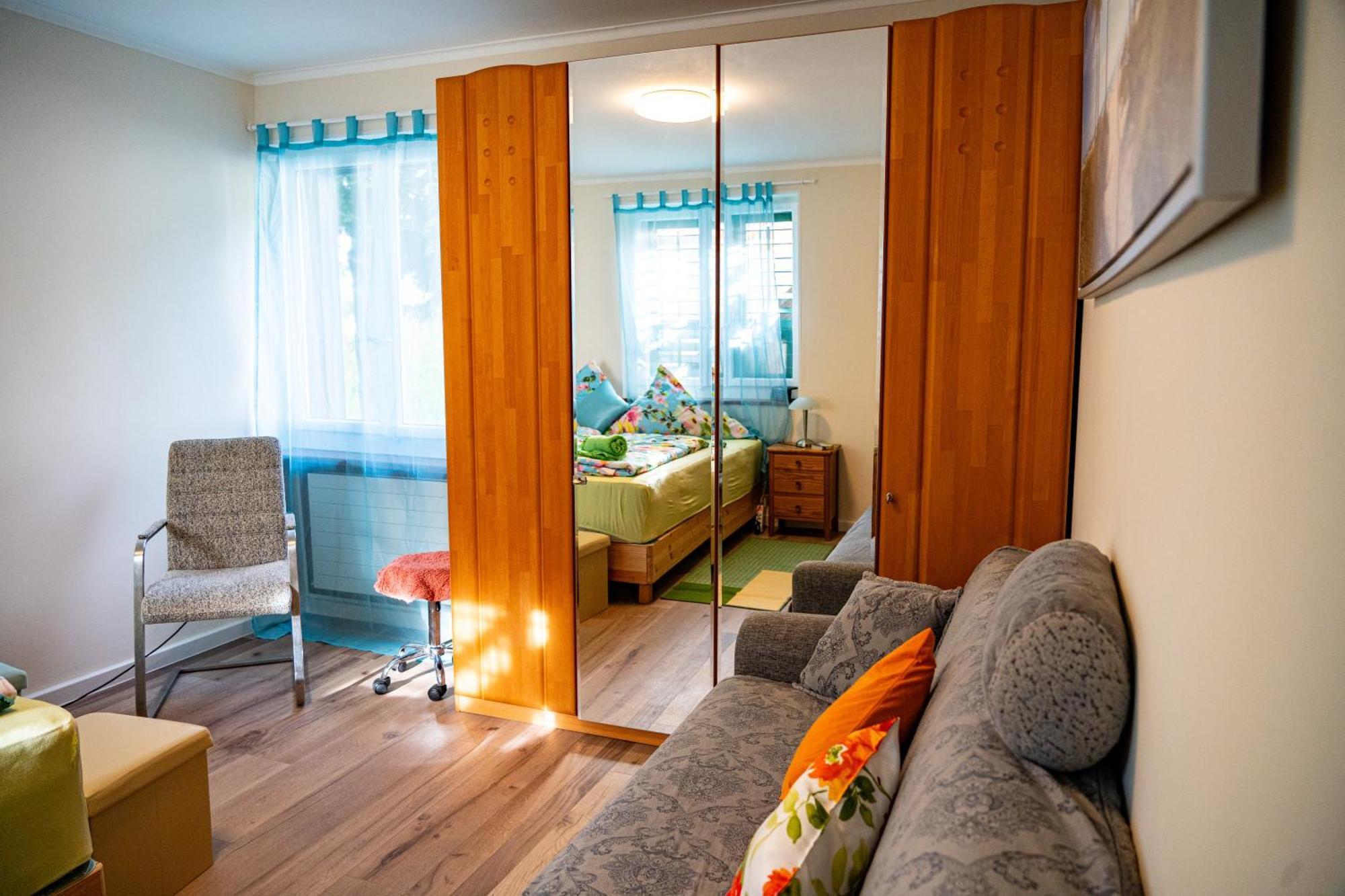 Gemuetliche Wohnung Mit Terasse Und Feuerstelle Lengnau Εξωτερικό φωτογραφία