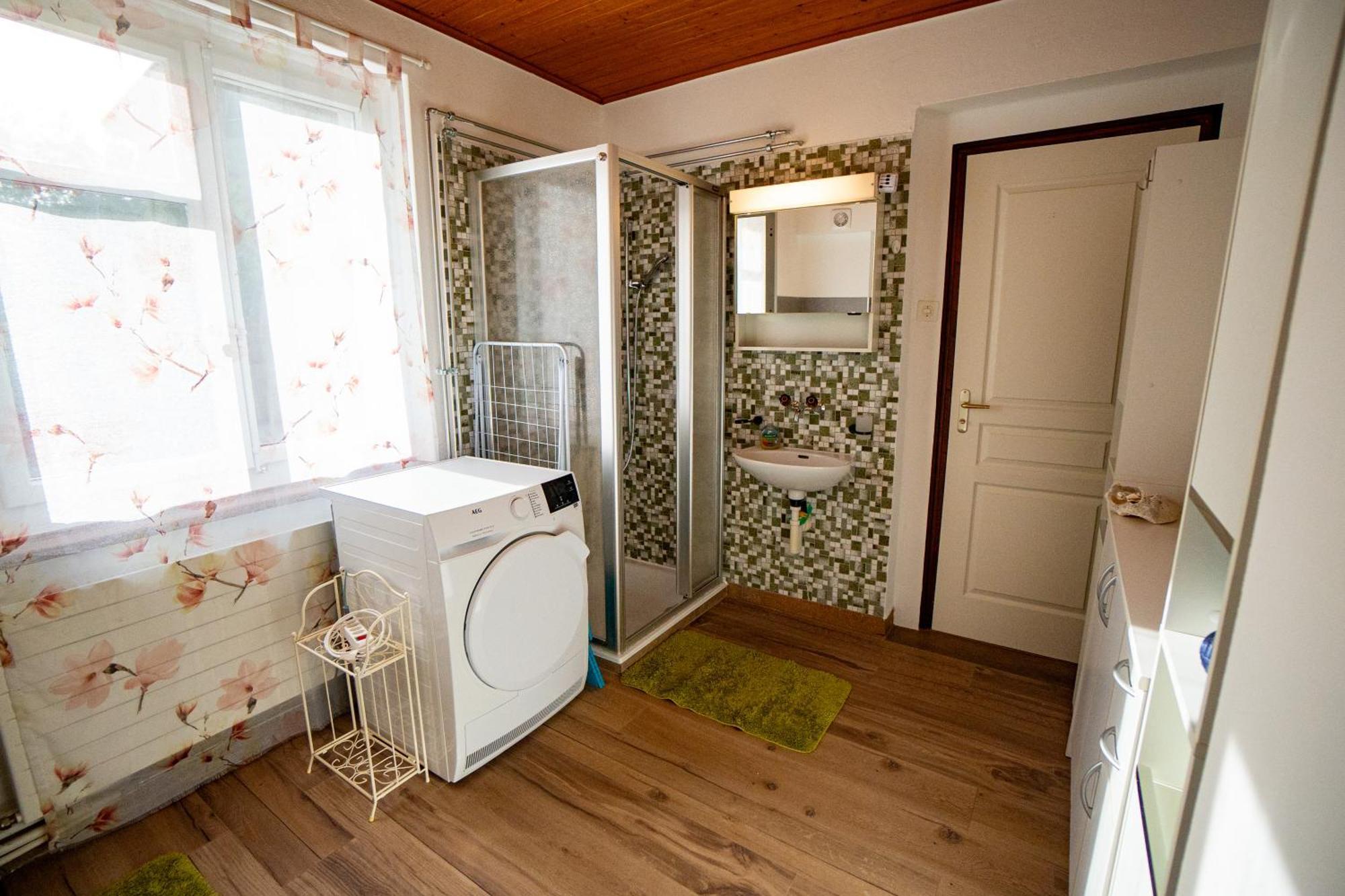 Gemuetliche Wohnung Mit Terasse Und Feuerstelle Lengnau Εξωτερικό φωτογραφία