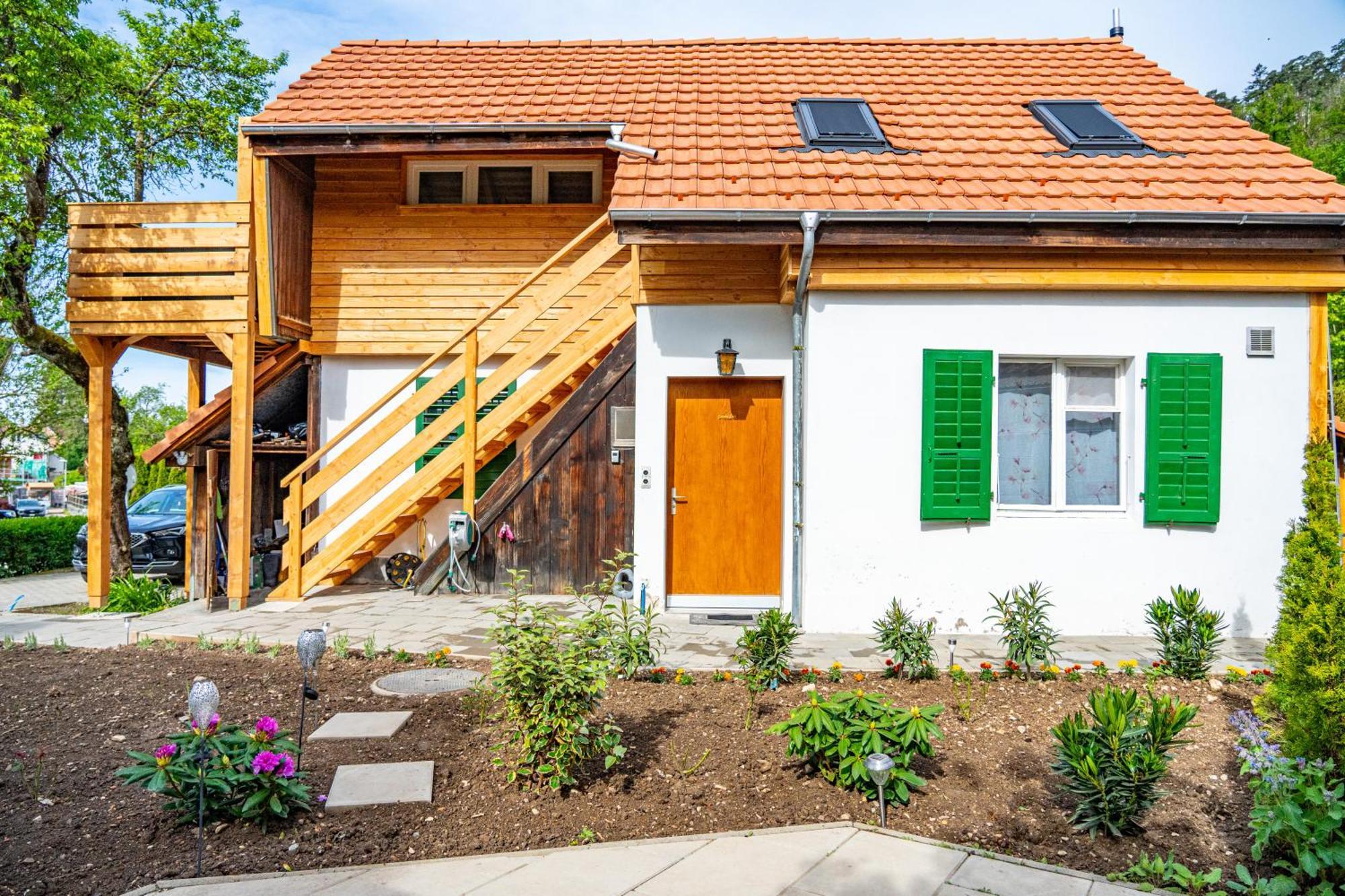 Gemuetliche Wohnung Mit Terasse Und Feuerstelle Lengnau Εξωτερικό φωτογραφία